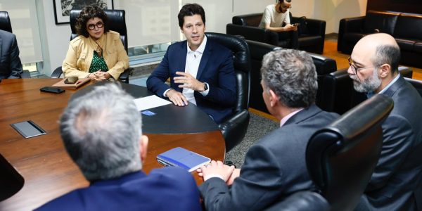 Governador-Daniel-Vilela-se-reune-com-executivos-da-Serra-Verde-Mineracao_Remisson-Sales-Secom-2.jpe